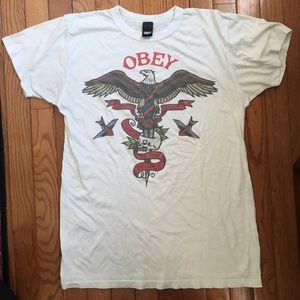 M vintage obey t shirt